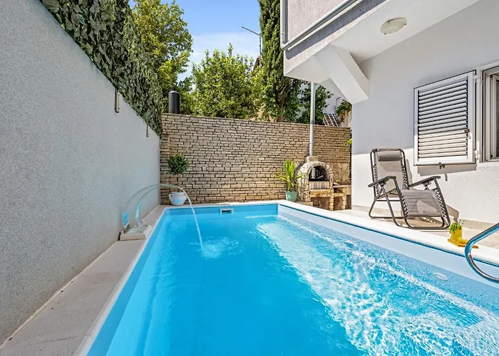 Stunning In Holiday home